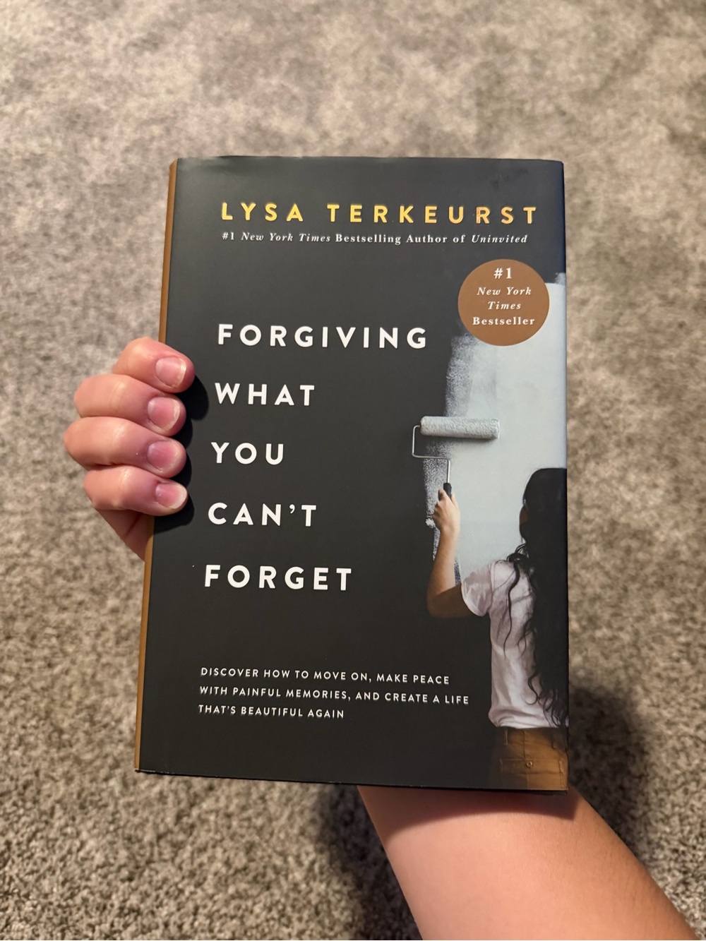 Forgiving What You Can't Forget by Lysa TerKeurst - Black & White Cover